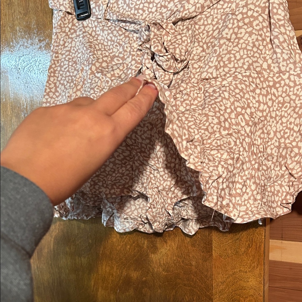 Women's Cream Patterned Skirt